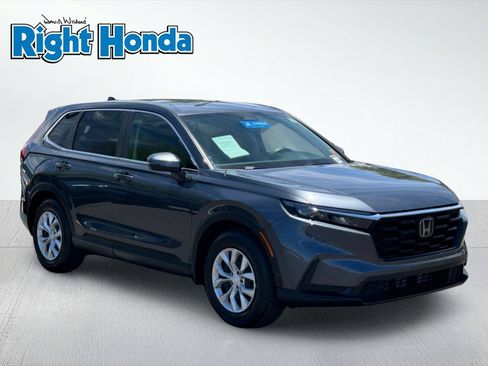 Used 2026 Honda CR-V LX image 9