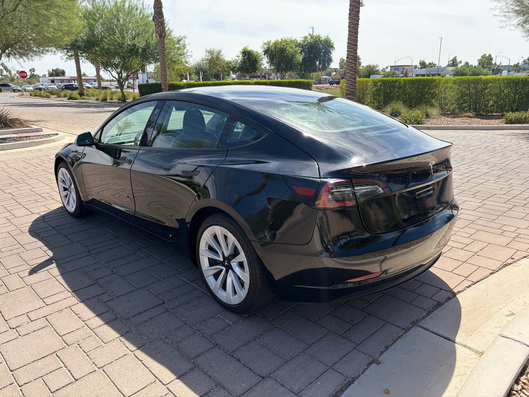Used 2022 Tesla Model 3 RWD image 4