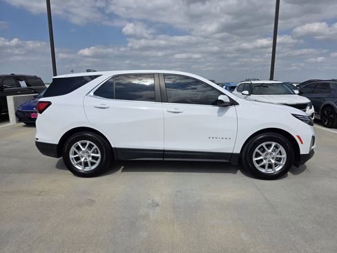 Used 2022 Chevrolet Equinox LT FWD image 5