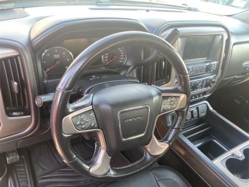 Used 2018 GMC Sierra 1500 Denali w/ Denali Ultimate Package image 7