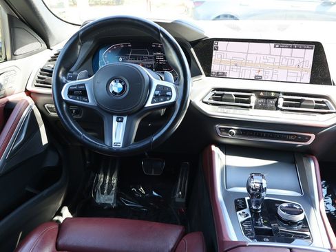 Used 2022 BMW X6 xDrive40i w/ Executive Package image 43
