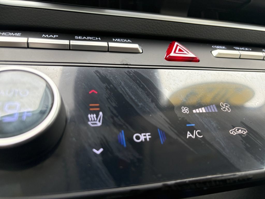 New 2024 Hyundai Sonata SEL w/ Convenience Package FWD image 7