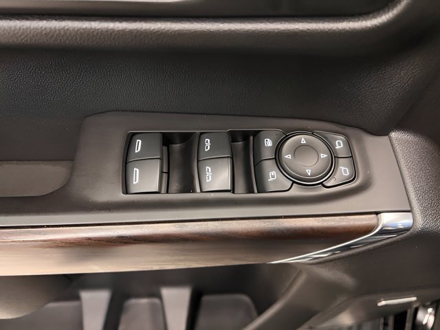 Used 2020 GMC Sierra 1500 SLT w/ SLT Premium Plus Package AWD/4WD image 7