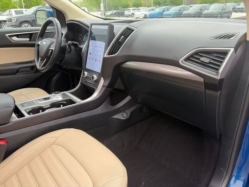 Used 2023 Ford Edge SEL w/ Convenience Package AWD/4WD image 11