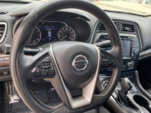 Used 2018 Nissan Maxima Platinum image 12