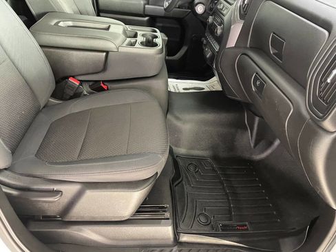 Used 2019 Chevrolet Silverado 1500 Custom Trail Boss w/ Custom Convenience Package image 31