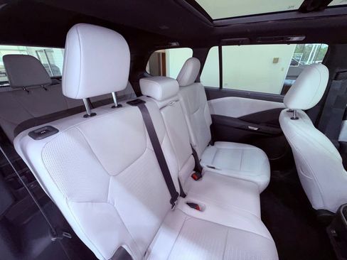 Certified 2025 Lexus TX 350 FWD w/ Technology Package image 16
