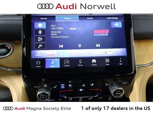 Used 2024 Jeep Grand Cherokee L Summit AWD/4WD image 5