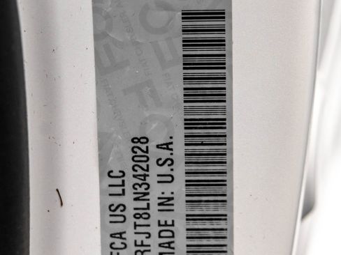 Used 2020 RAM 1500 Laramie image 43