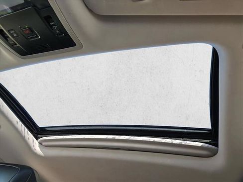 Used 2018 Lexus RX 350L AWD image 16