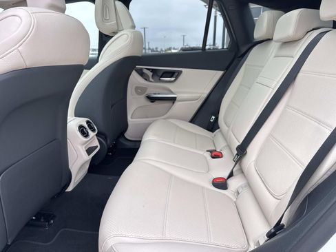 New 2026 Mercedes-Benz GLC 300 GLC 300 image 7
