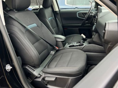 Used 2023 Ford Bronco Sport Badlands image 8