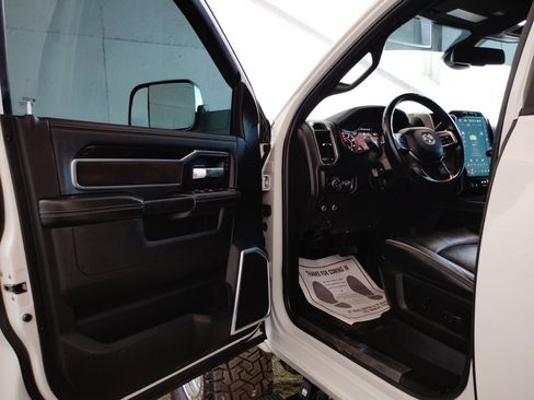 Used 2022 RAM 2500 Laramie AWD/4WD image 19