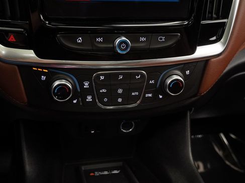 Used 2019 Chevrolet Traverse High Country w/ LPO, Floor Liner Package AWD/4WD image 22