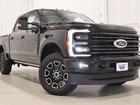 New 2026 Ford F250 Platinum image 38
