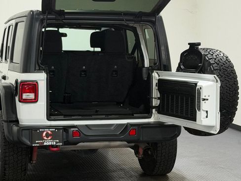 Used 2020 Jeep Wrangler Unlimited Rubicon AWD/4WD image 12