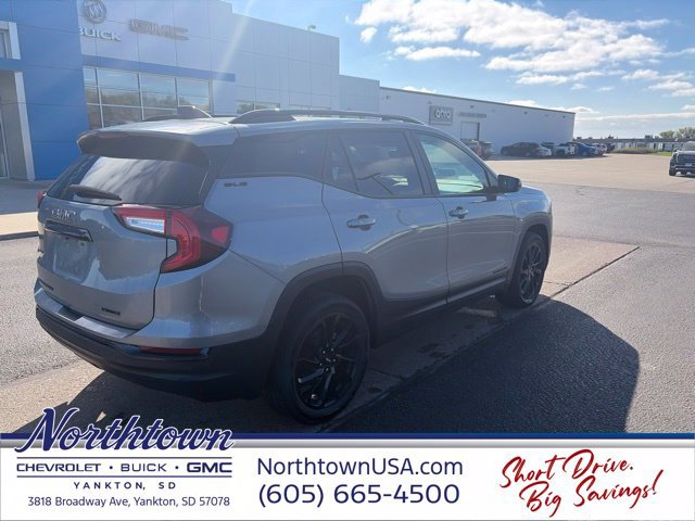 Used 2023 GMC Terrain SLE w/ Driver Convenience Package AWD/4WD image 9