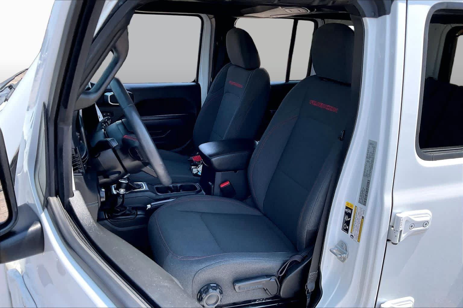 Used 2024 Jeep Wrangler Unlimited Rubicon AWD/4WD image 8