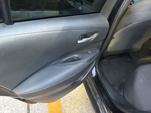 Used 2023 Toyota Corolla SE image 11