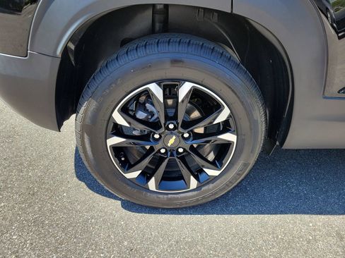 Used 2021 Chevrolet TrailBlazer LT w/ Convenience Package image 5