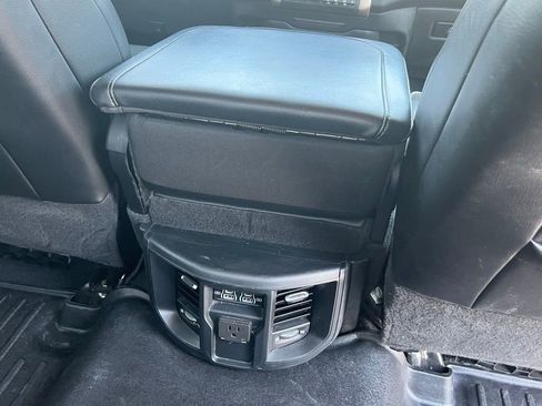 Used 2022 RAM 2500 Laramie AWD/4WD image 23