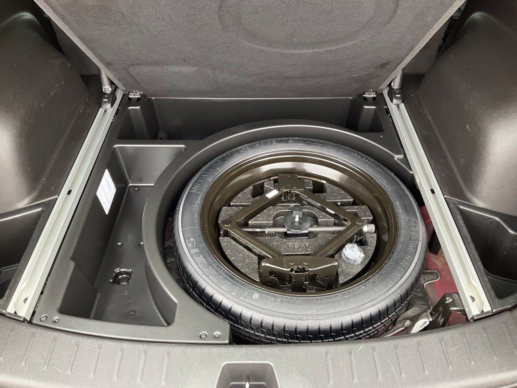 Used 2019 Chevrolet Blazer RS AWD/4WD image 17