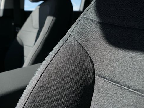 New 2025 Kia K4 EX image 9