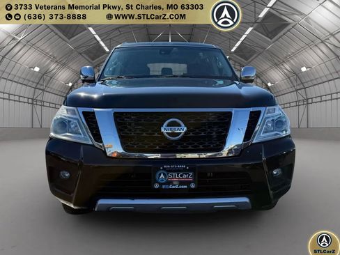 Used 2017 Nissan Armada Platinum w/ Interior Lighting Package RWD image 8