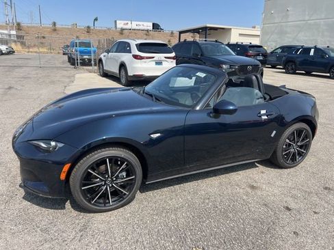 New 2025 MAZDA MX-5 Miata Grand Touring w/ Weather Package image 15