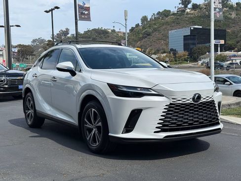 Used 2024 Lexus RX 350 Premium w/ Cold Area Package FWD image 5