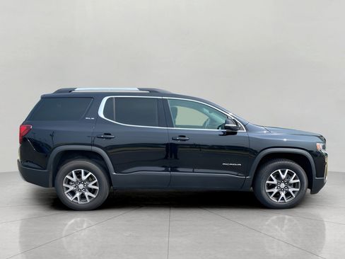 Used 2023 GMC Acadia SLE w/ Driver Convenience Package image 5