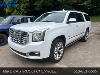 Used 2019 GMC Yukon XL Denali w/ Denali Ultimate Package AWD/4WD video 1