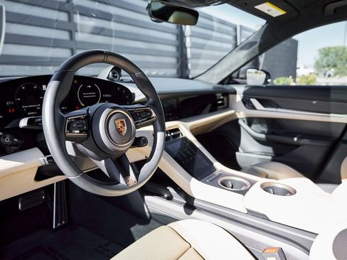 Used 2020 Porsche Taycan Turbo S AWD/4WD image 2