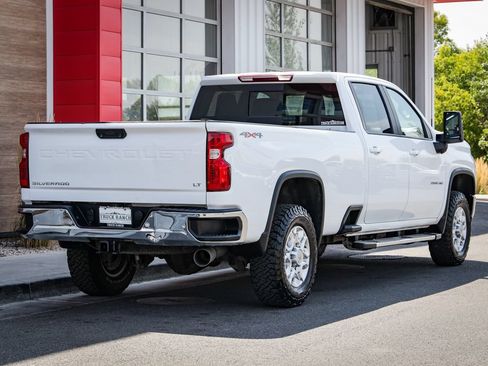 Used 2022 Chevrolet Silverado 3500 LT w/ All Star Edition AWD/4WD image 3