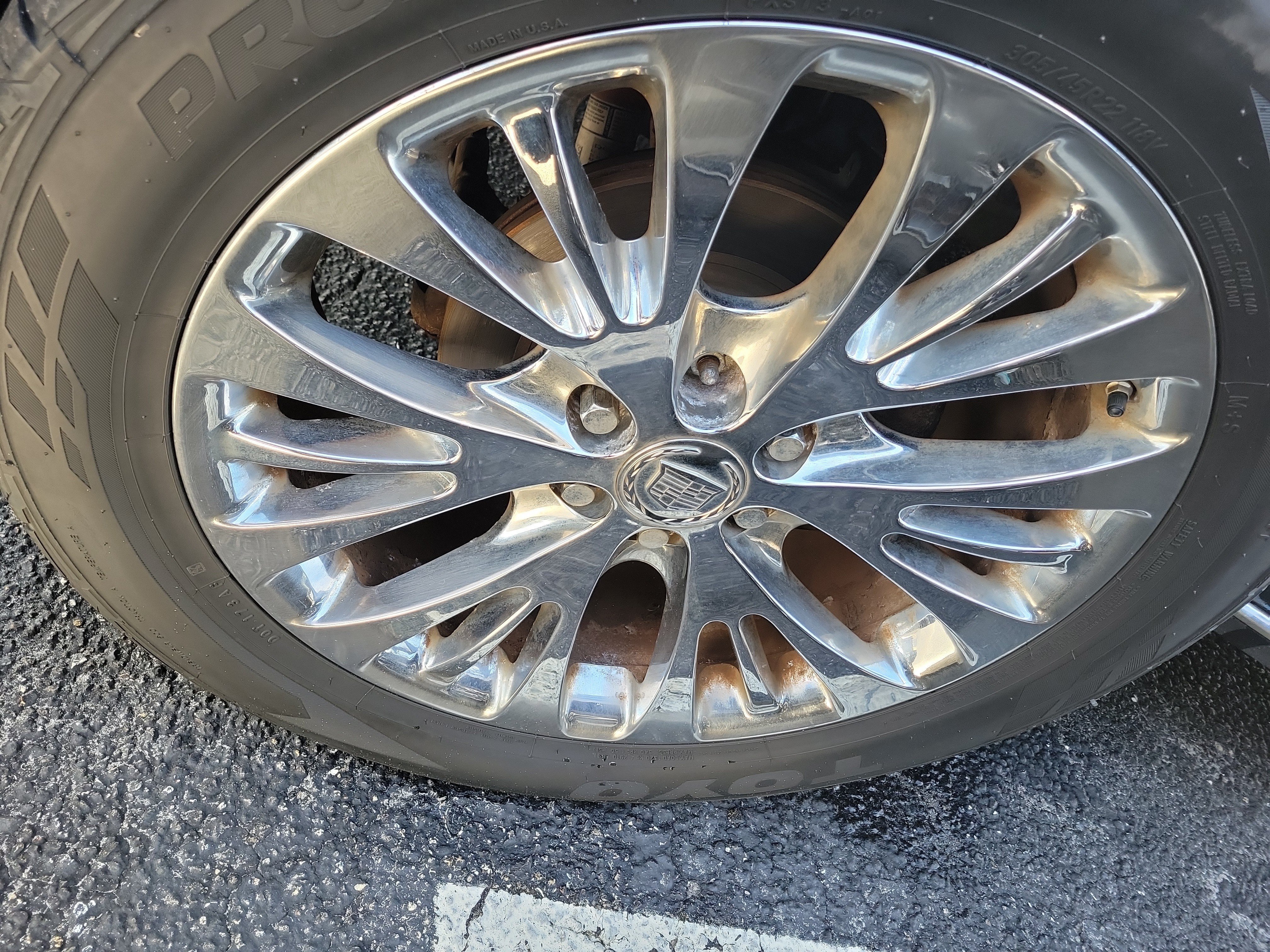 Used 2007 Cadillac Escalade AWD w/ Information Package image 6