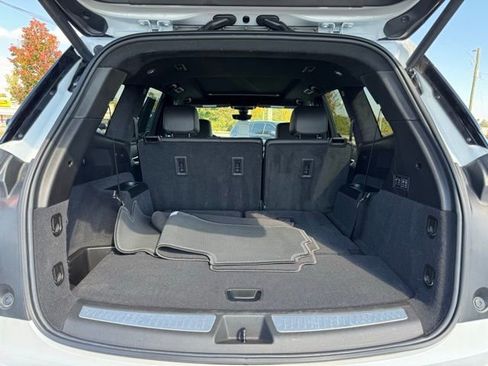 Certified 2024 Cadillac XT6 Premium Luxury w/ Platinum Package image 37