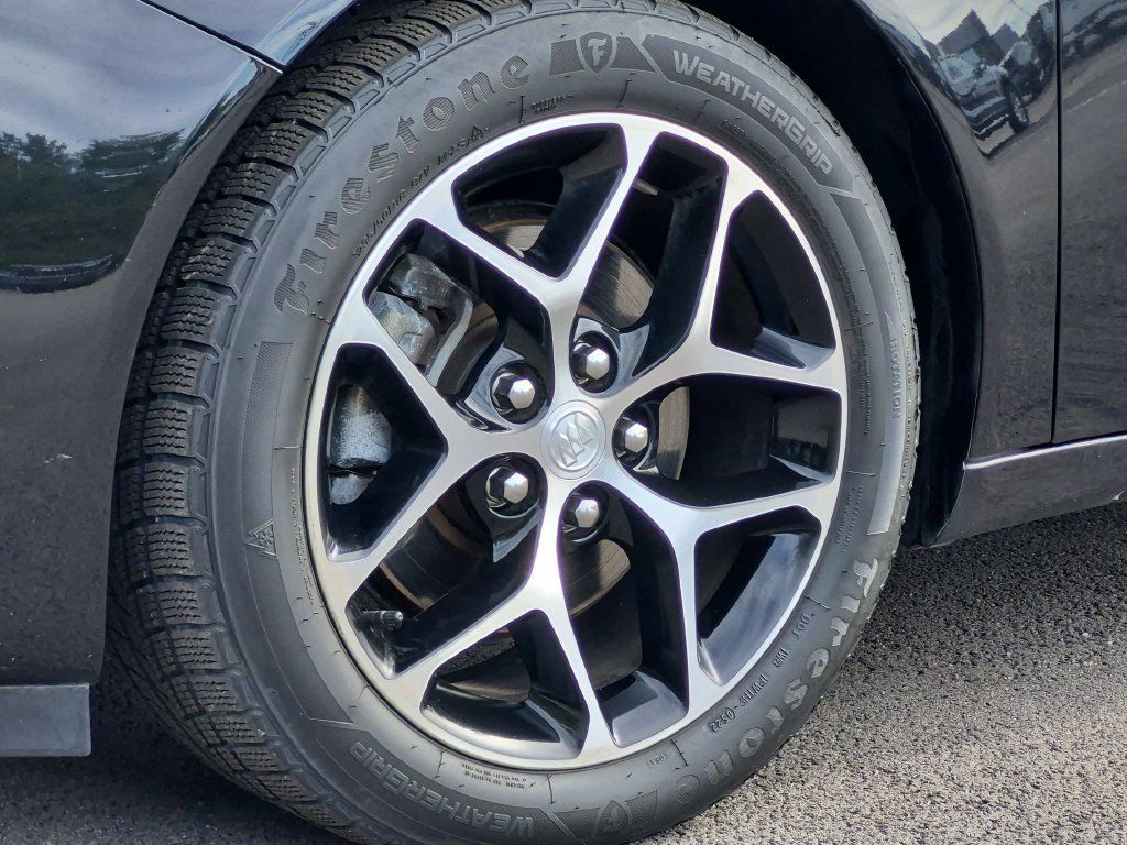 Used 2017 Buick Regal Sport Touring FWD image 24