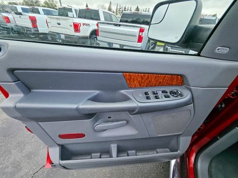 Used 2006 Dodge Ram 2500 Truck Laramie AWD/4WD image 18