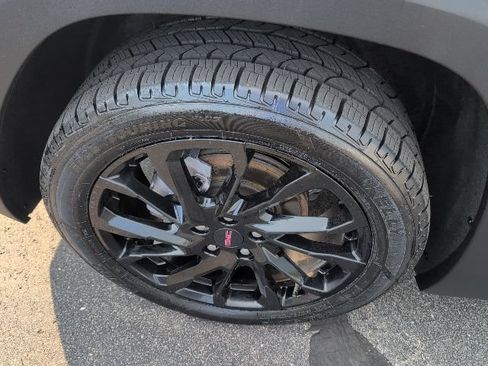 Used 2023 GMC Terrain SLT w/ Elevation Edition AWD/4WD image 16