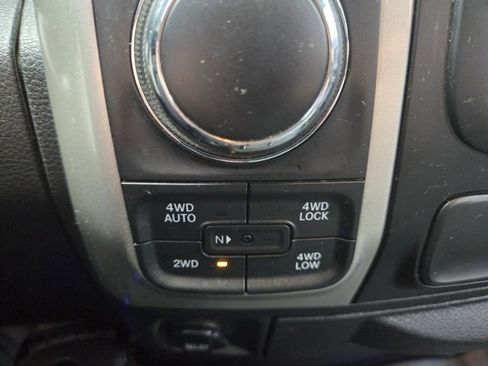 Used 2017 RAM 1500 Big Horn image 15