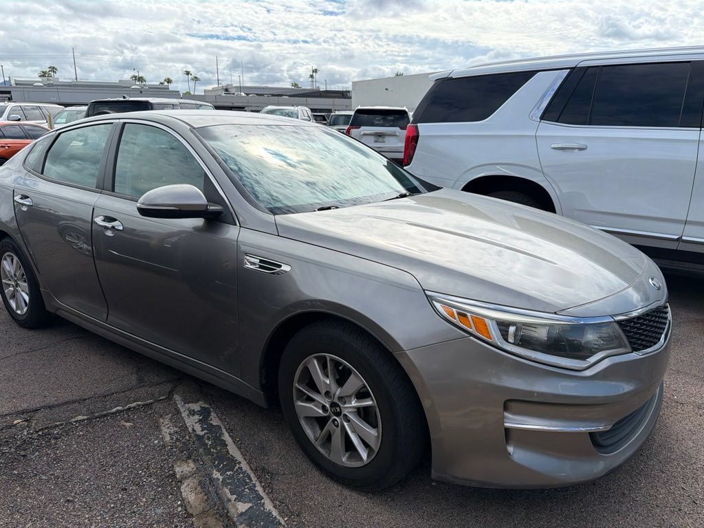Used 2016 Kia Optima LX FWD image 5