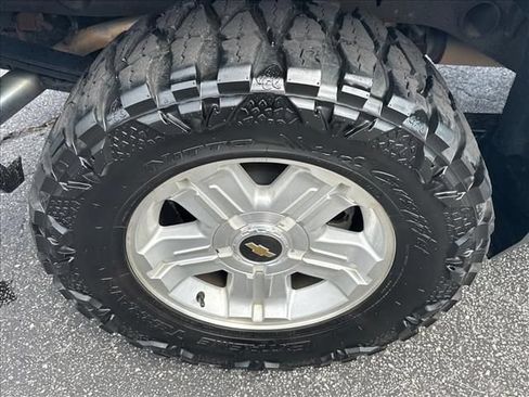 Used 2018 Chevrolet Silverado 1500 LT w/ All Star Edition AWD/4WD image 34