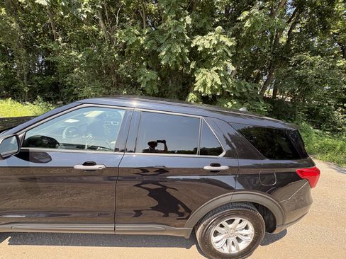 Used 2021 Ford Explorer 4WD image 22