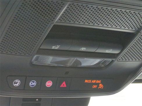 Certified 2025 GMC Acadia AT4 w/ Luxury Package image 25