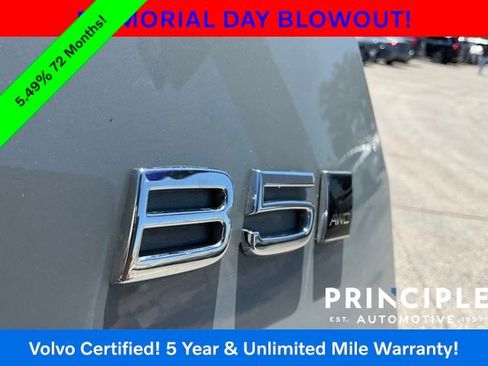 Certified 2025 Volvo XC40 B5 Plus w/ Protection Package Premier AWD/4WD image 30