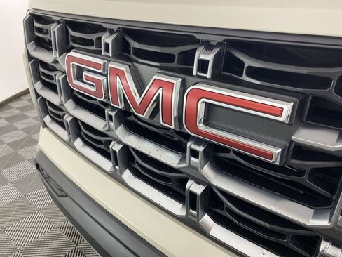 New 2026 GMC Canyon AT4 image 30