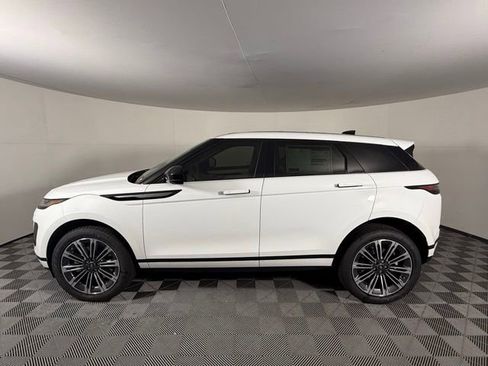 Used 2026 Land Rover Range Rover Evoque S image 4