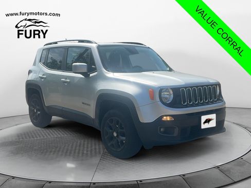 Used 2017 Jeep Renegade Latitude AWD/4WD image 1