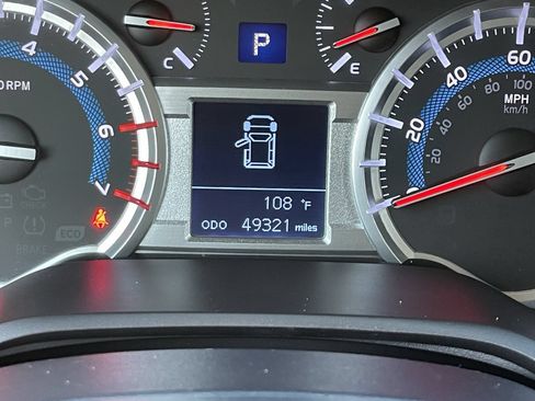 Used 2016 Toyota 4Runner SR5 RWD image 32