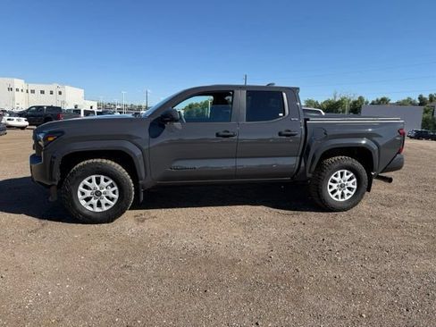 Used 2024 Toyota Tacoma SR5 AWD/4WD image 2